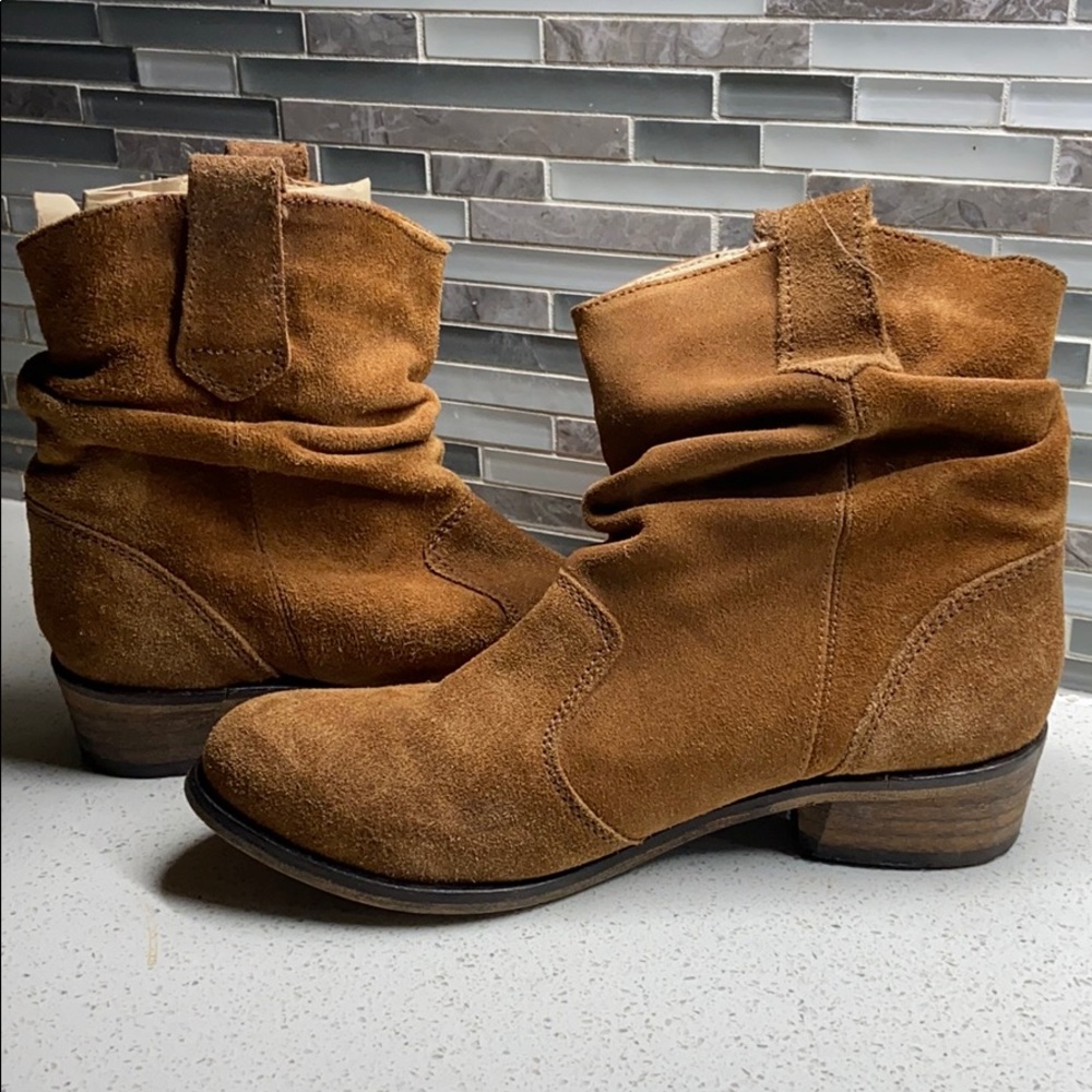 Brown suede Dingo boots - Picture 7 of 8